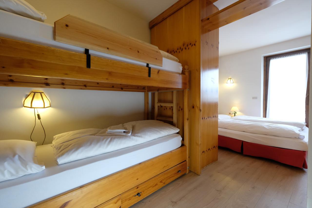 Hotel Resort Veronza Cavalese Bagian luar foto
